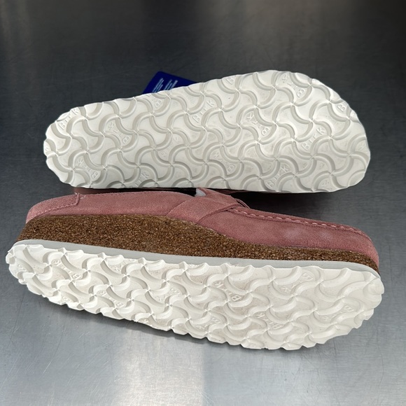 Birkenstock Buckley Shearling mules in pink clay. New in original box! - Picture 7 of 10